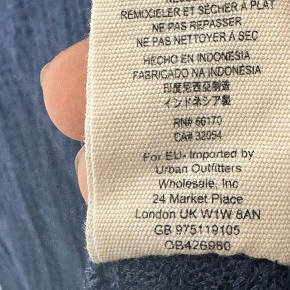 Free People navy blouse size small - Picture 4 of 6